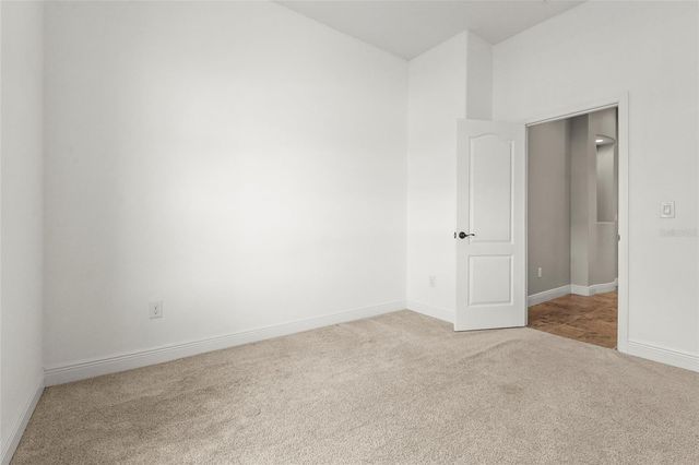 5750 ROCK DOVE DRIVE, Sarasota, FL 34241