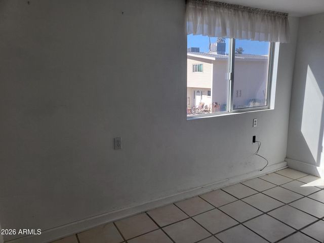 8220 E GARFIELD Street M207, Scottsdale, AZ 85257