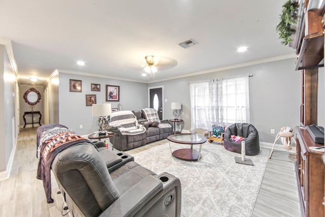 204 Rhonda Street, Chauvin, LA 70344