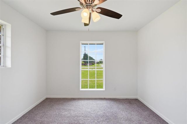 388 N Perkins Ferry Road, Lake Charles, LA 70611