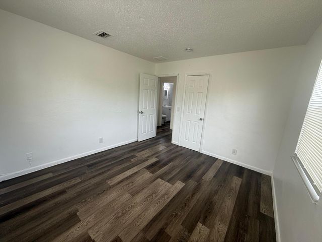 1021 Henrietta Avenue 1, West Palm Beach, FL 33401