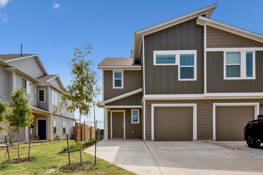 7321 Spotted Leaf WAY, Del Valle, TX 78617