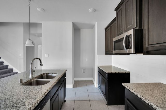 117 Melody Way, Red Oak, TX 75154