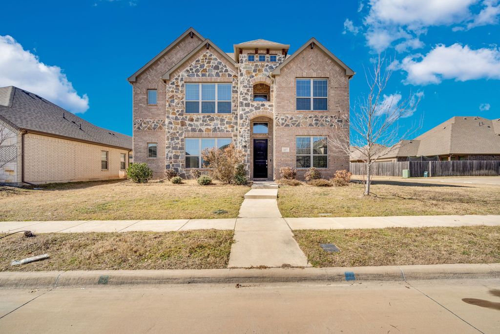 117 Melody Way, Red Oak, TX 75154