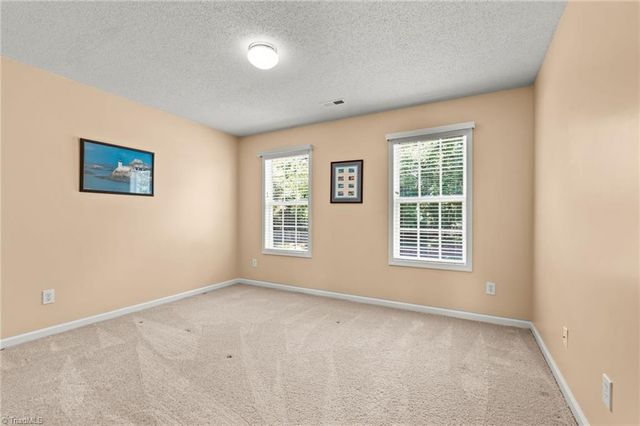4354 Clovelly Drive, Greensboro, NC 27406