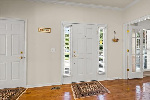 4354 Clovelly Drive, Greensboro, NC 27406