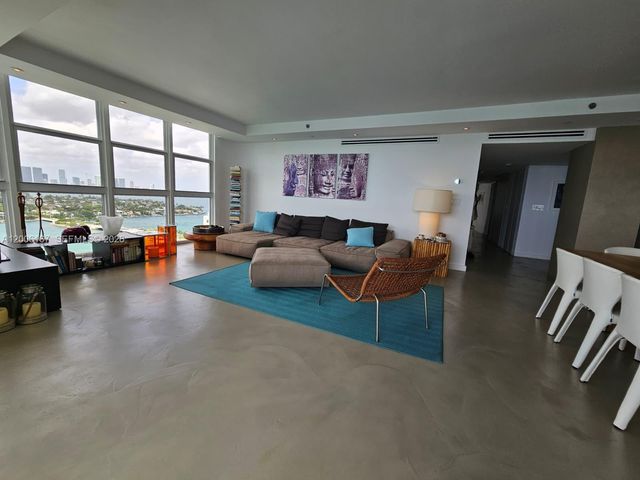 9 Island Ave 2207, Miami Beach, FL 33139