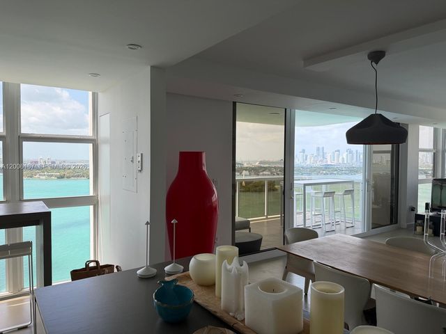 9 Island Ave 2207, Miami Beach, FL 33139