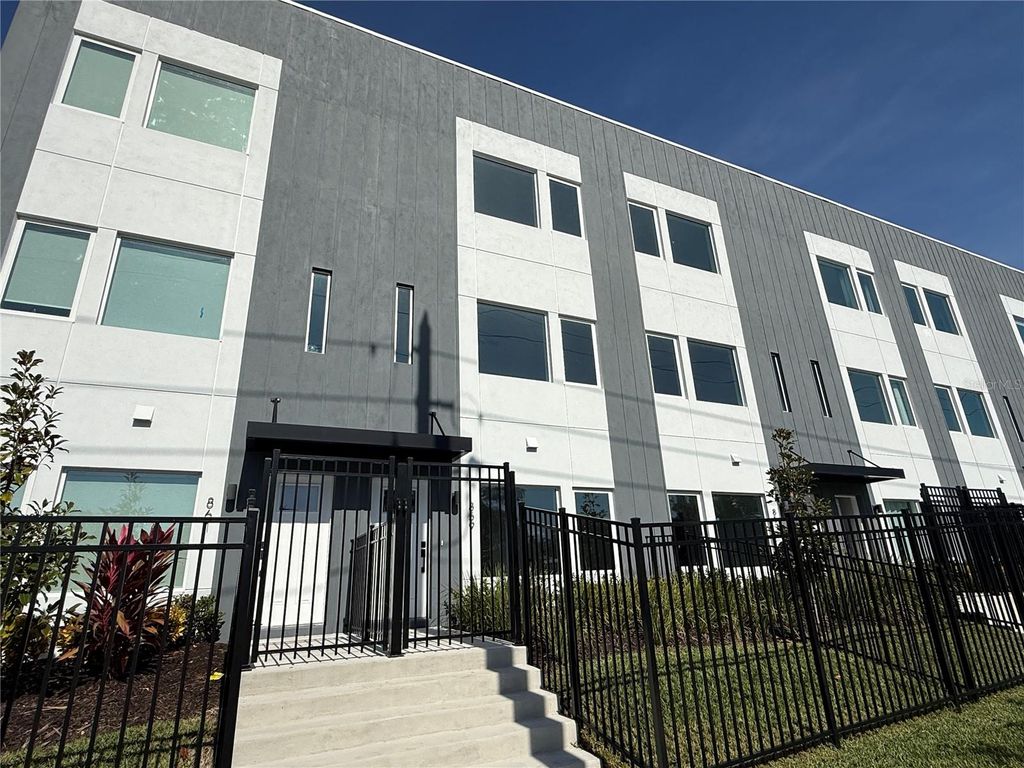 859 6TH AVENUE S, St Petersburg, FL 33701