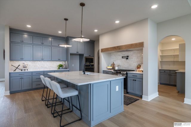 21907 Parkview Drive, Gretna, NE 68028