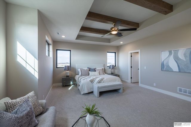 21907 Parkview Drive, Gretna, NE 68028