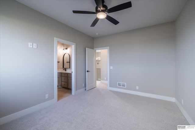 21907 Parkview Drive, Gretna, NE 68028