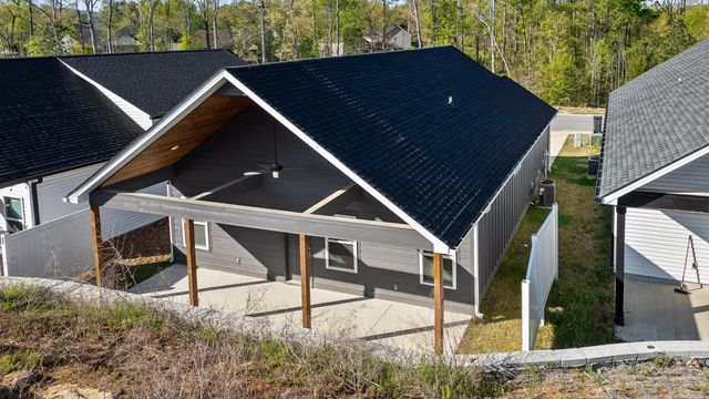 65 Ables Way, Ringgold, GA 30736