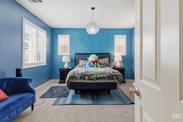 1808 New Riders Street, Bakersfield, CA 93311