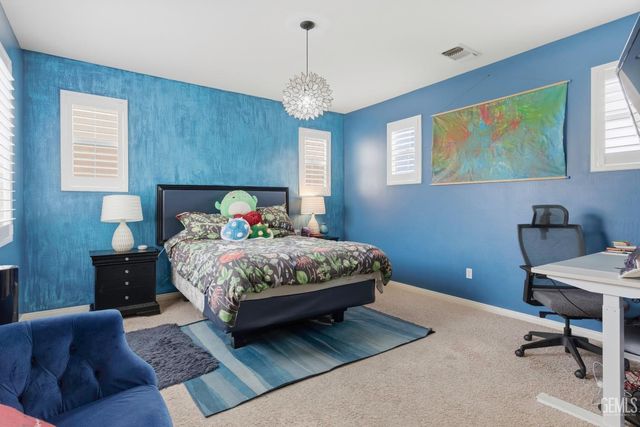 1808 New Riders Street, Bakersfield, CA 93311