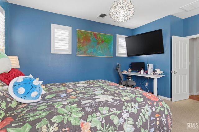 1808 New Riders Street, Bakersfield, CA 93311