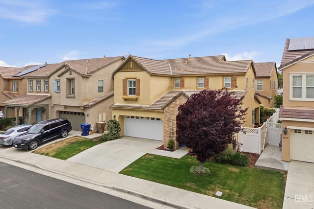 1808 New Riders Street, Bakersfield, CA 93311