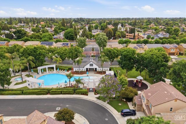1808 New Riders Street, Bakersfield, CA 93311