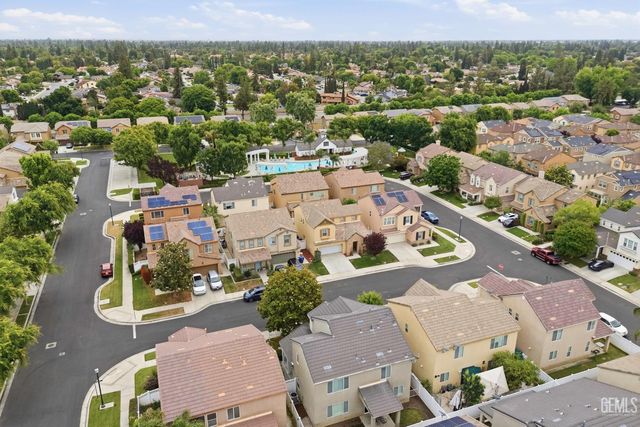 1808 New Riders Street, Bakersfield, CA 93311