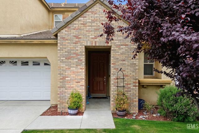 1808 New Riders Street, Bakersfield, CA 93311