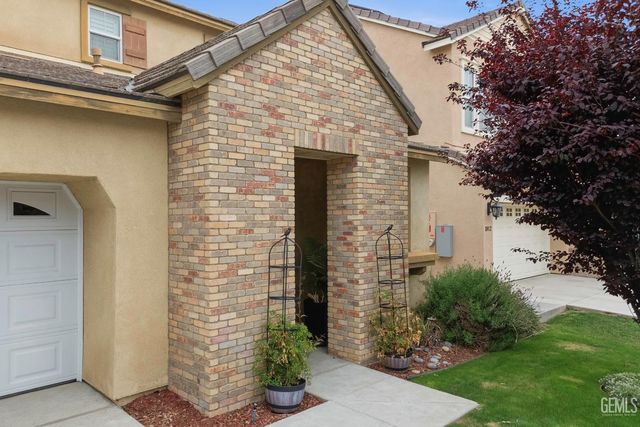 1808 New Riders Street, Bakersfield, CA 93311
