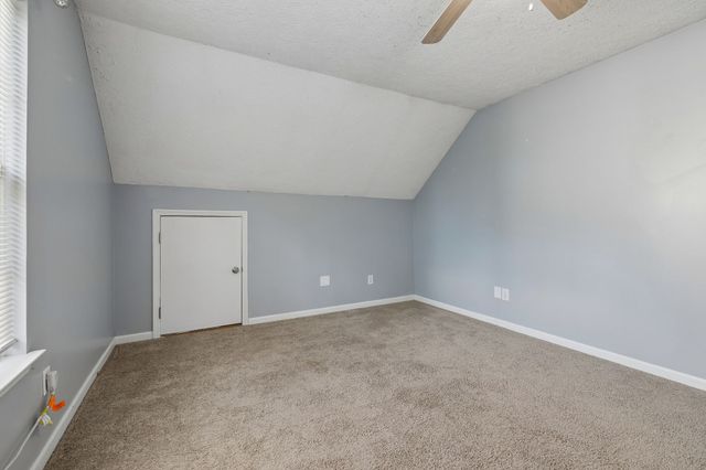 1036 Tonyawood Dr, Old Hickory, TN 37138