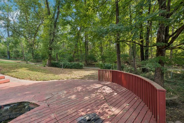 1036 Tonyawood Dr, Old Hickory, TN 37138