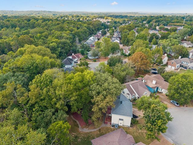 1036 Tonyawood Dr, Old Hickory, TN 37138