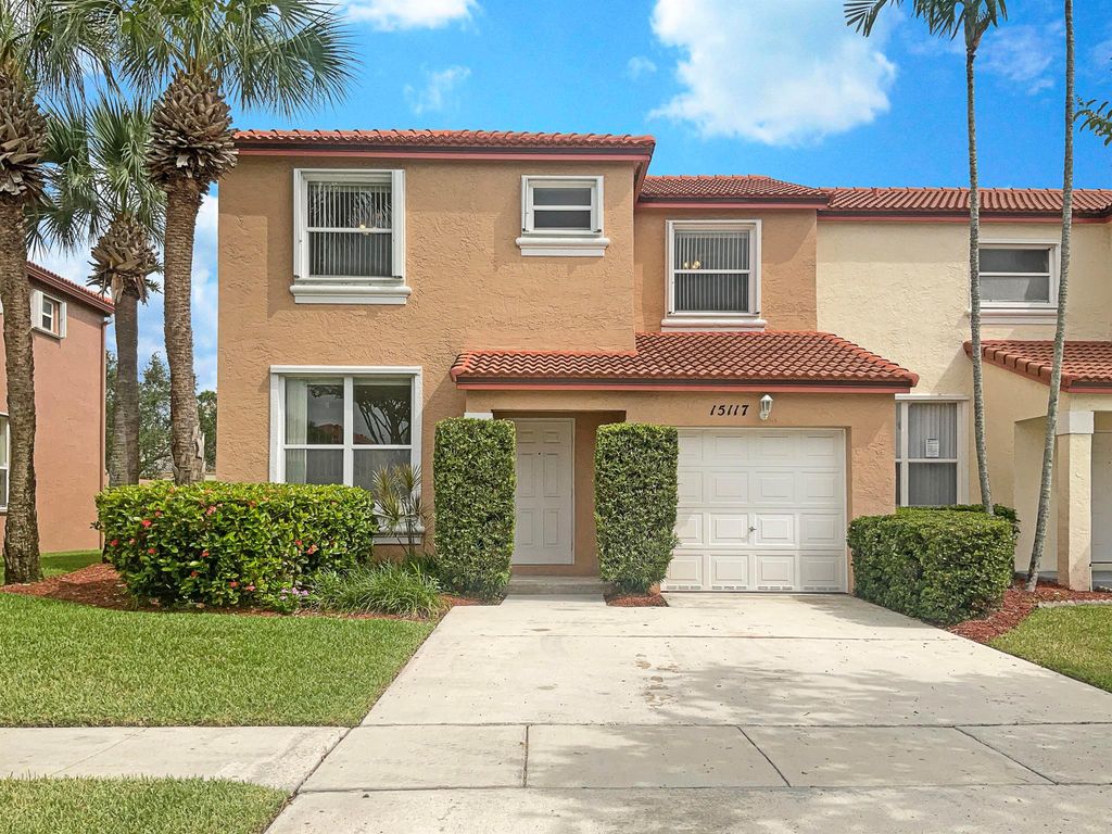 15117 NW 8th Street, Pembroke Pines, FL 33028
