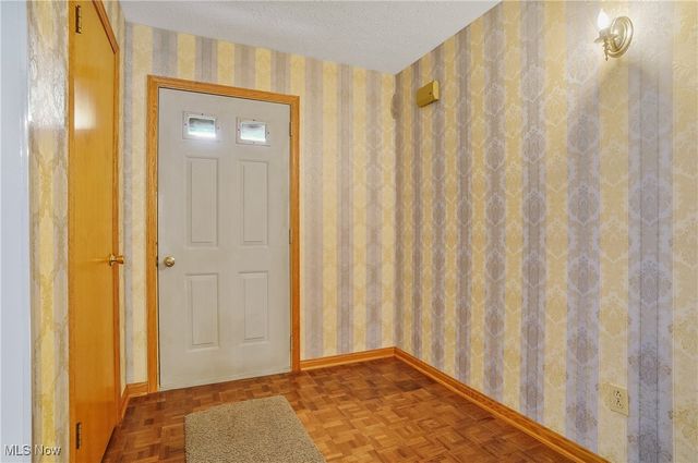 1660 Martin Road, Mogadore, OH 44260