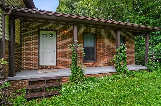 1660 Martin Road, Mogadore, OH 44260