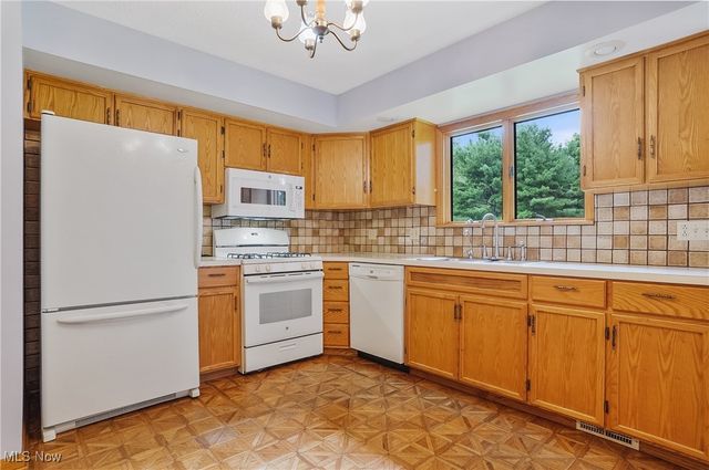 1660 Martin Road, Mogadore, OH 44260