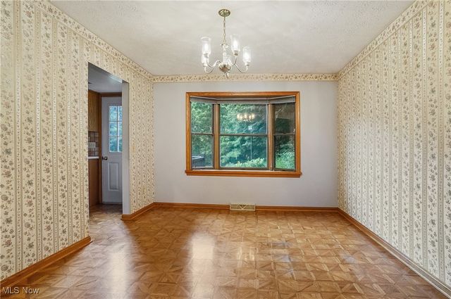 1660 Martin Road, Mogadore, OH 44260