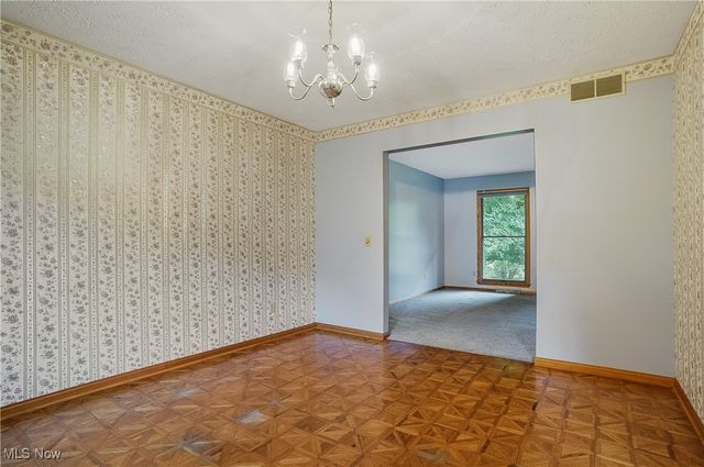 1660 Martin Road, Mogadore, OH 44260