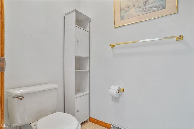 1660 Martin Road, Mogadore, OH 44260