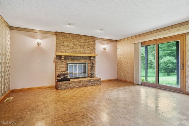 1660 Martin Road, Mogadore, OH 44260