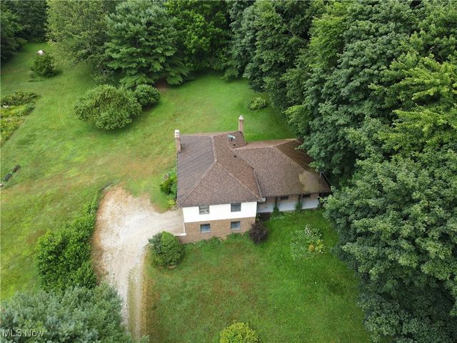 1660 Martin Road, Mogadore, OH 44260