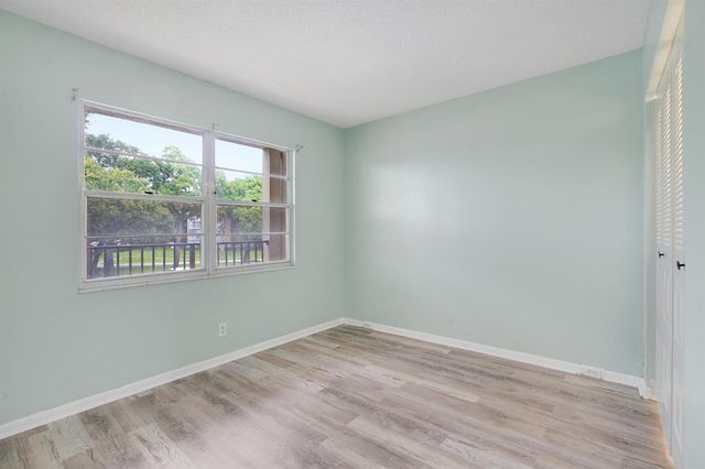 12800 SW 7th 206g, Pembroke Pines, FL 33027