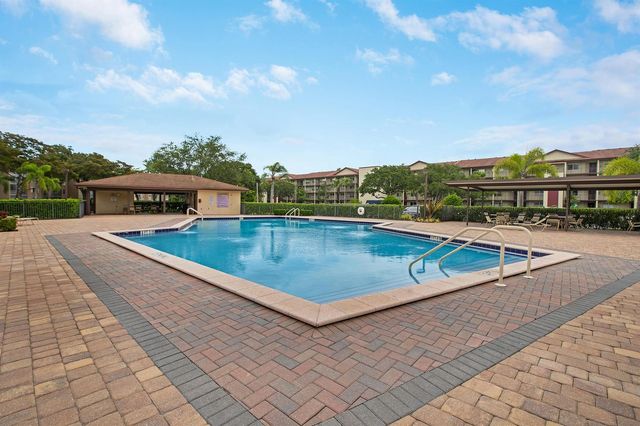12800 SW 7th 206g, Pembroke Pines, FL 33027