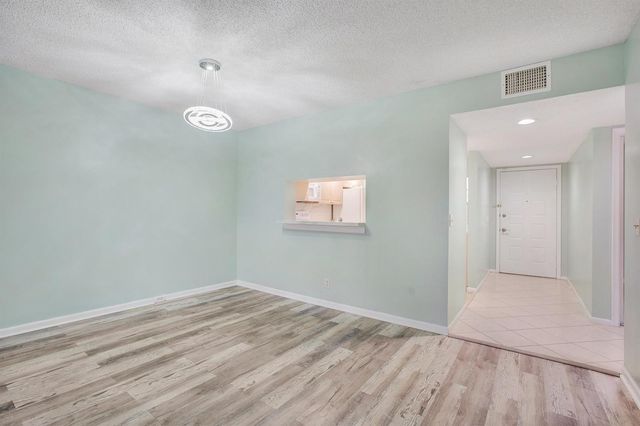 12800 SW 7th 206g, Pembroke Pines, FL 33027