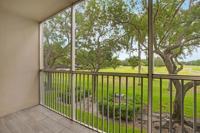 12800 SW 7th 206g, Pembroke Pines, FL 33027