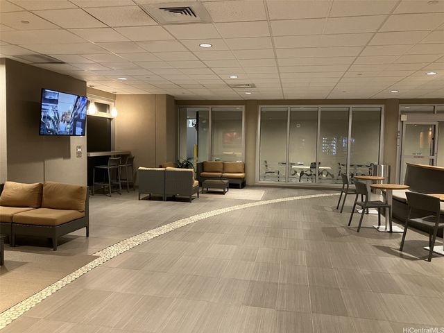 801 South Street 405, Honolulu, HI 96813