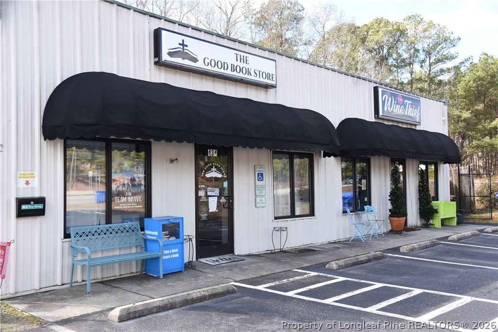 432 E Cornelius Harnett Boulevard E 1 and 2, Lillington, NC 27546 — photo 3
