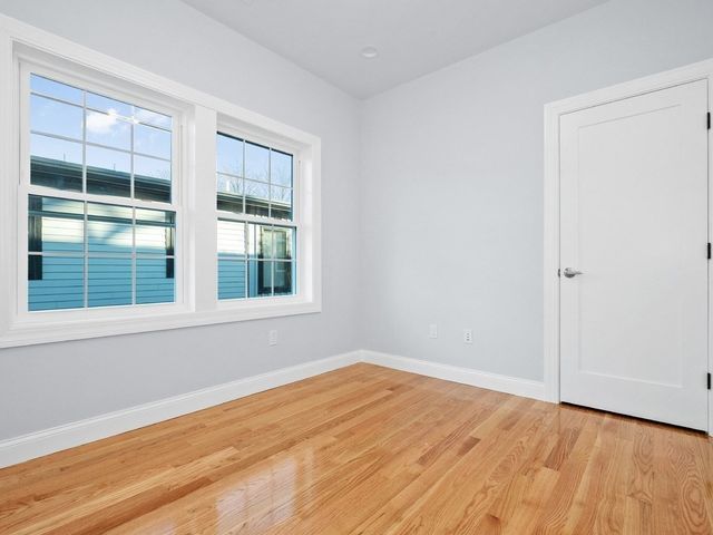 24 Tolman Street 2, Waltham, MA 02453