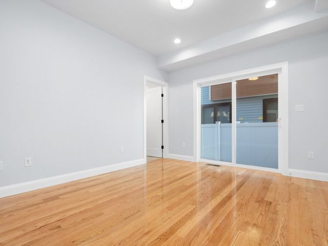 24 Tolman Street 2, Waltham, MA 02453