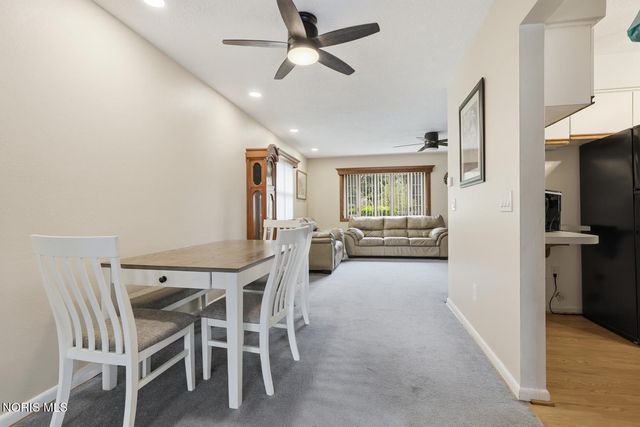 5326 Grosse Point Parkway, Toledo, OH 43611