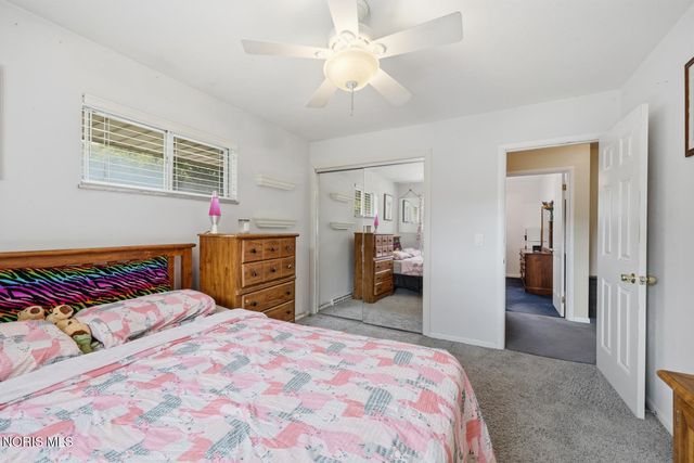 5326 Grosse Point Parkway, Toledo, OH 43611