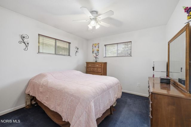 5326 Grosse Point Parkway, Toledo, OH 43611