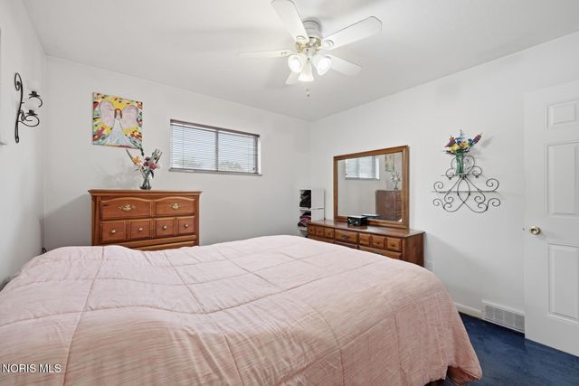 5326 Grosse Point Parkway, Toledo, OH 43611
