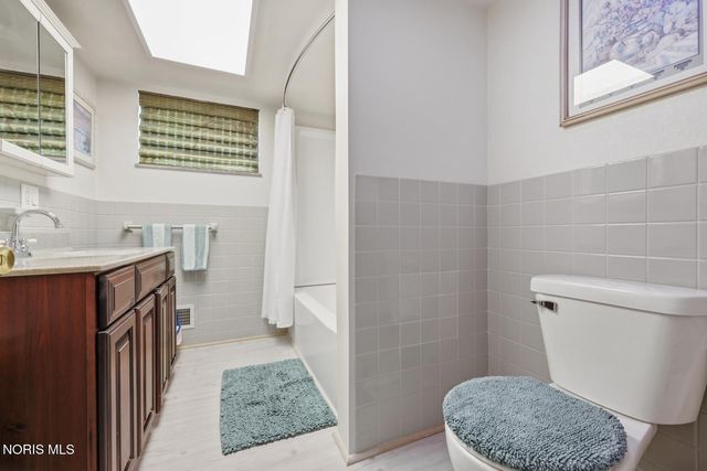 5326 Grosse Point Parkway, Toledo, OH 43611